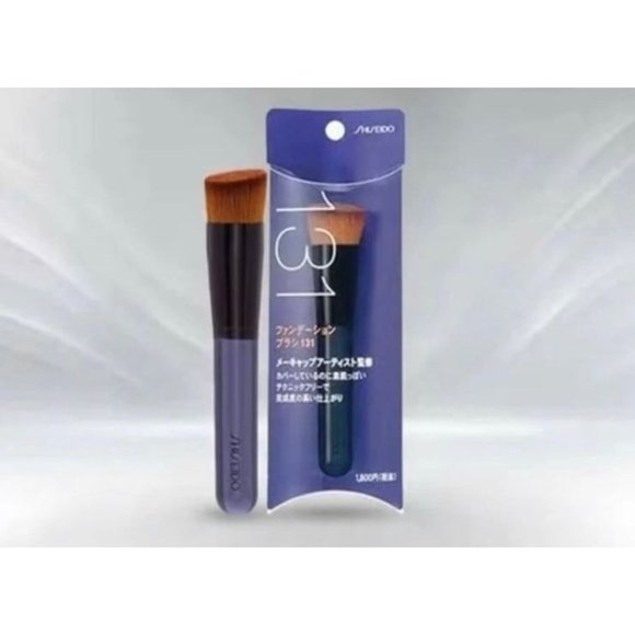 Shiseido Other - SHISEIDO 131 Make up Brush NIB